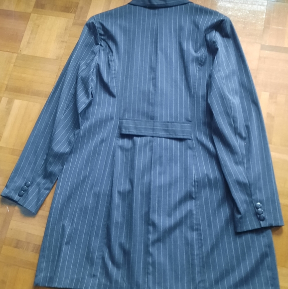Gray Stripe Long Jacket - Picture 4 of 4